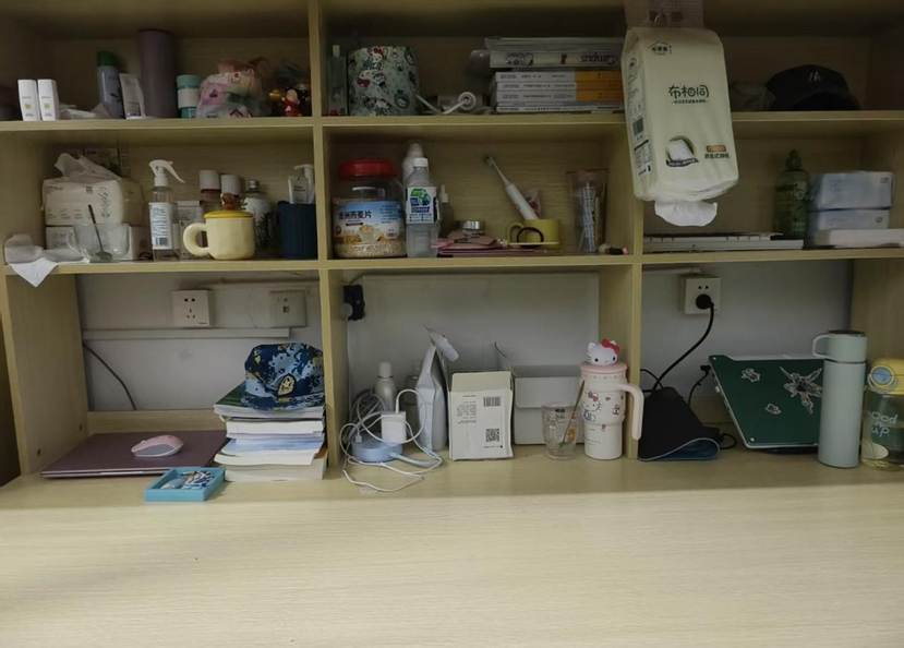 书桌整洁状况 马克思主义学院供稿